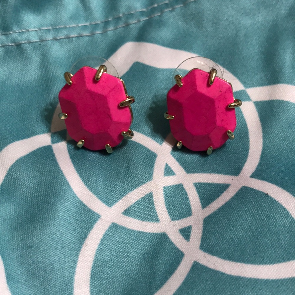 Kendra Scott earrings